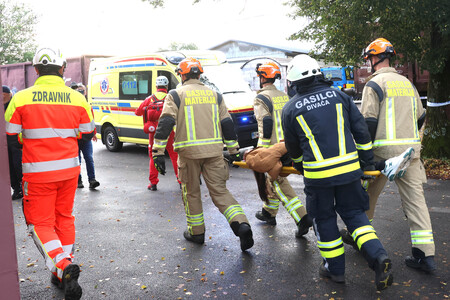 ŽELEZNIŠKA NESREČA VAJA 22 FOTO LJUBO VUKELIČ